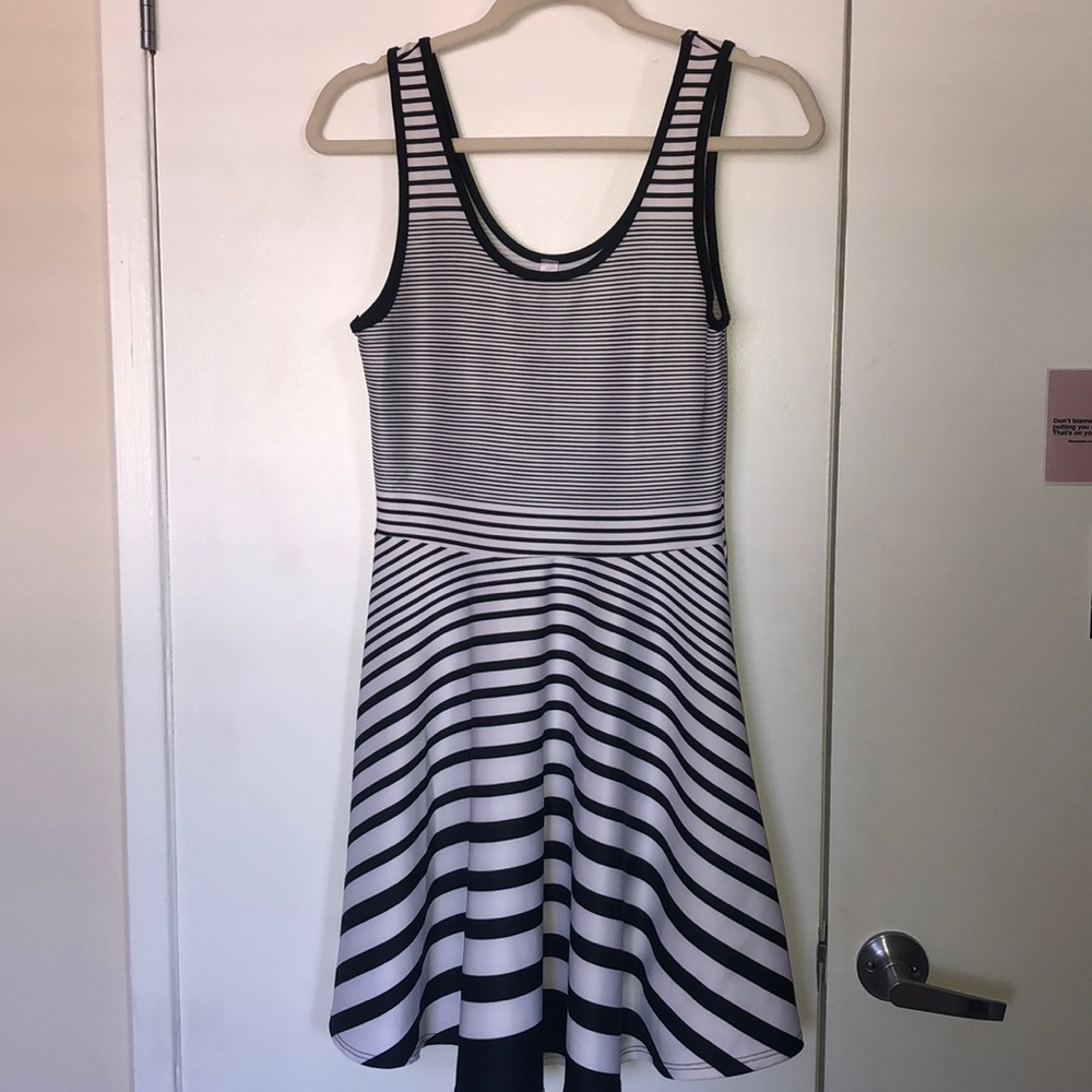 Scoop Neck Black & White Striped Dress